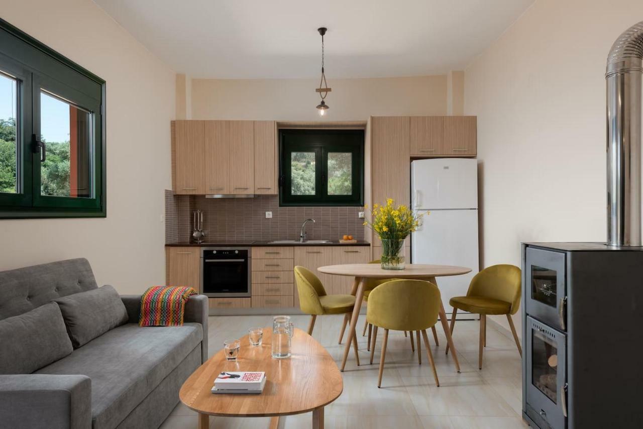 Agapi'S Home Roussospítion エクステリア 写真